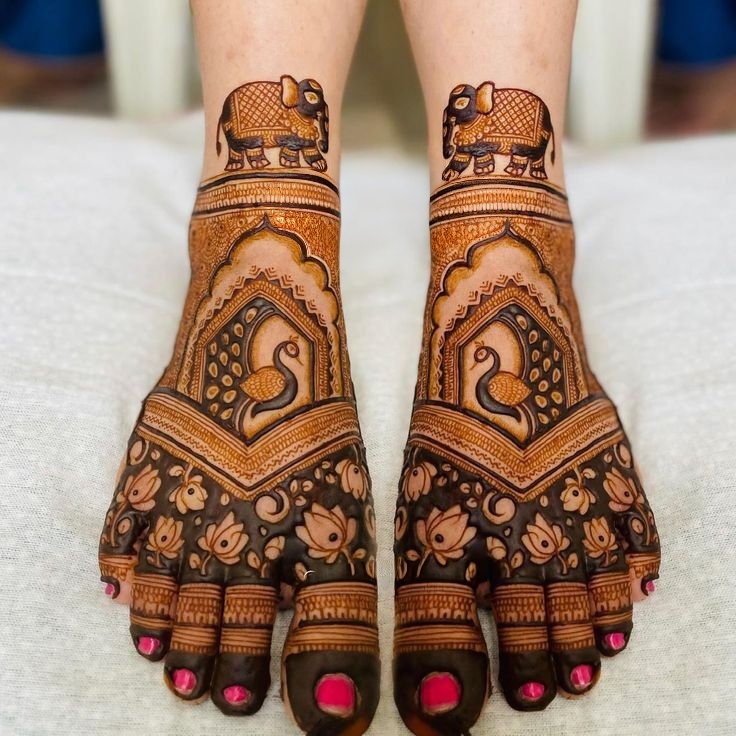 Statement bridal feet